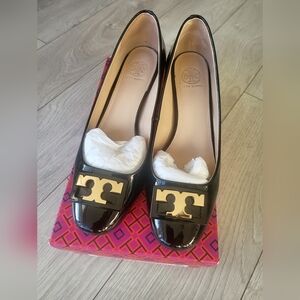 Tory Burch Black Patent Leather Heels with Gold Accents